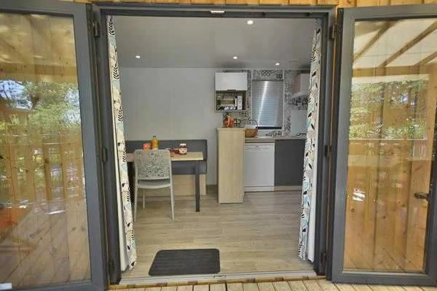 Mobilhome 4 Etoiles - Piscine - Eeee0I Saint-Jeannet  0*, Saint-Jeannet (Alpes-Maritimes) France